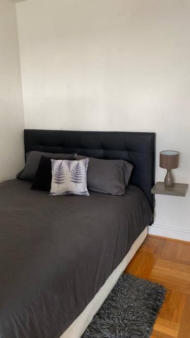 Nice Loft With Romantic View Over The Eiffel Tower Paris Eksteriør bilde