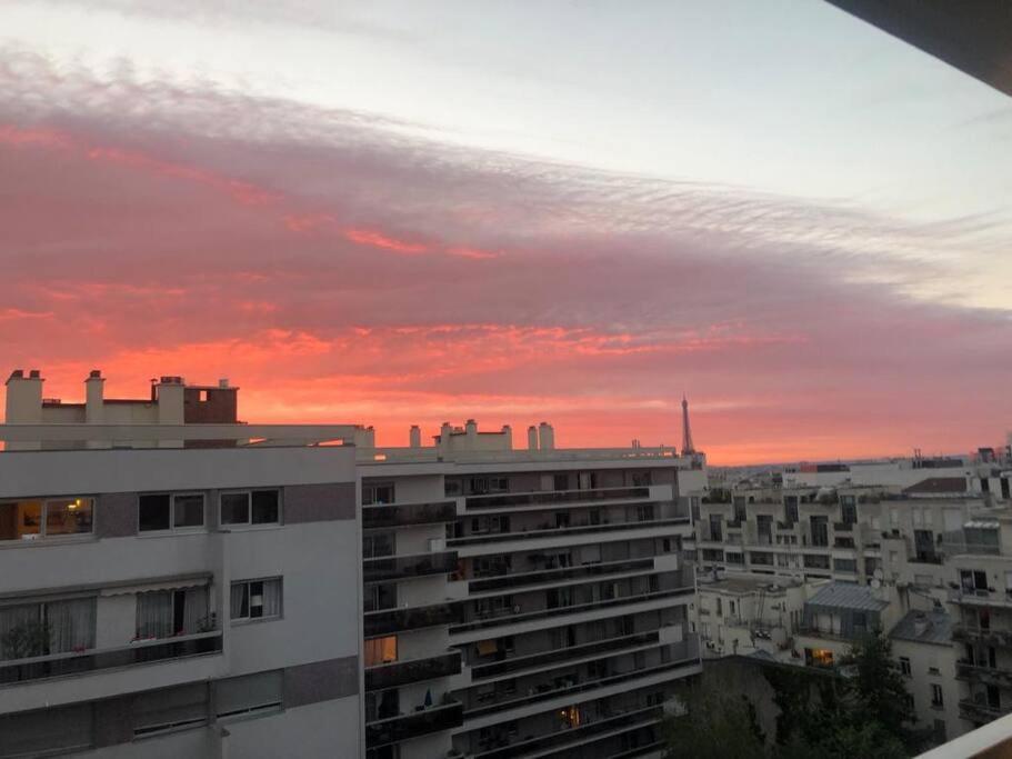 Nice Loft With Romantic View Over The Eiffel Tower Paris Eksteriør bilde